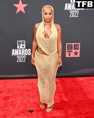 DreamDoll Shows Off Her Sexy Boobs & Booty at the 2022 BET Awards in LA on fanspics.net