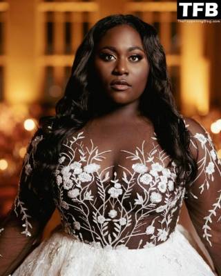 Danielle Brooks Sexy Collection on fanspics.net