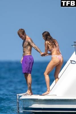 Hailey & Justin Bieber Enjoy Their Romantic Getaway in Cabo San Lucas on fanspics.net