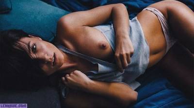 Anastasiia Poranko topless in bed on fanspics.net