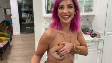 Gabbie Hanna Topless on fanspics.net