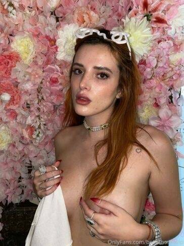 Bella Thorne Nude  Nipple Slip  - Usa on fanspics.net