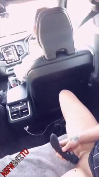 Mrs Bad pussy play on car backseat snapchat premium xxx porn videos on fanspics.net