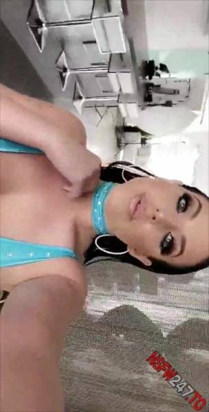 Angela White snaps on porn set snapchat premium 2020/02/10 on fanspics.net