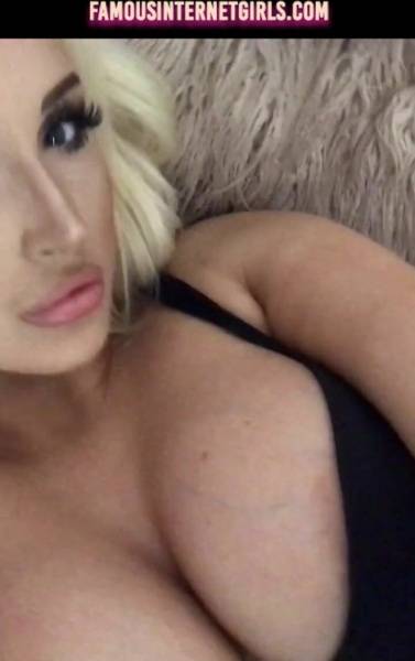 Holly Deacon Nude Video Leaked on fanspics.net