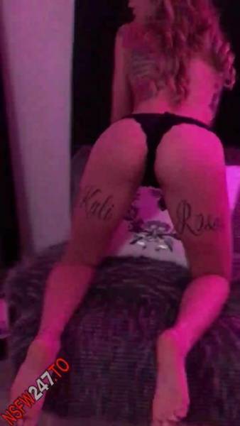 Kali Roses - showing off my sexy moves of my sexy ass on fanspics.net
