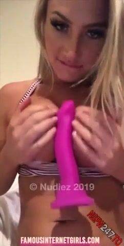 Emily Knight Nude Anal Masturbation Snapchat Video on fanspics.net