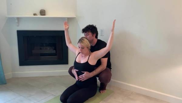 Stepson helps stepmom with yoga and stretches her pussy1 on fanspics.net