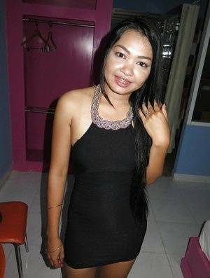 Young Thai barmaid showing off freshly shaved Bangkok pussy - Thailand on fanspics.net
