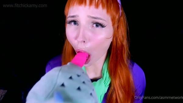 Fit Chick Amy - ASMR Network - Cosplay Dildo on fanspics.net