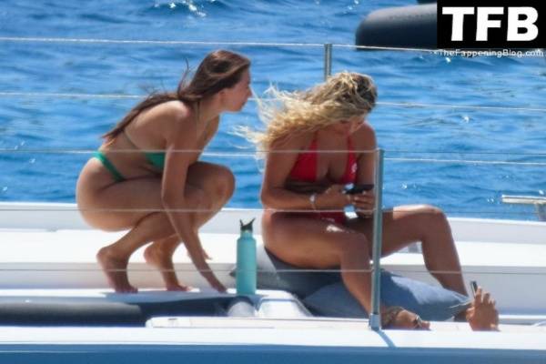 Tonia Buxton & Antigoni Buxton Look Hot in Bikinis on fanspics.net