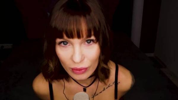 ASMR Amy Patreon - Very Intensive Mouth Sounds on fanspics.net