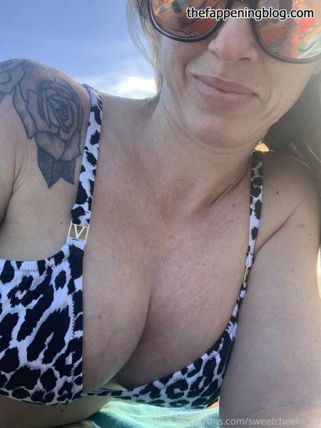 Sweet Vickie (sweetcheeks_83) Nude OnlyFans  (91 Photos + 8 Videos) on fanspics.net