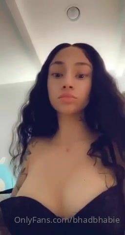 Bhad Bhabie 10 April 2021 - Boobs Tease on fanspics.net