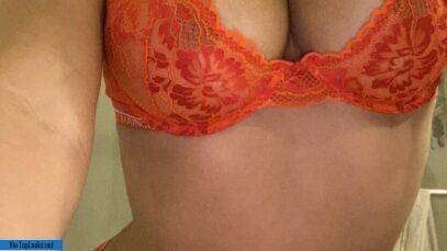 Amanda Trivizas Nude Mirror Selfies Onlyfans Set  nude on fanspics.net
