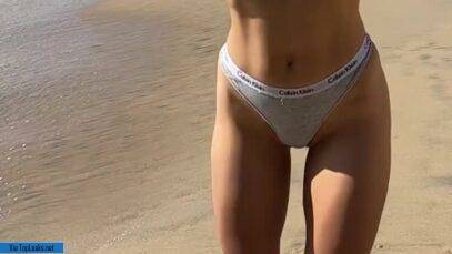 This is not a nude beach, but I couldn’t help myself [gif] on fanspics.net
