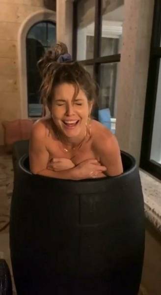 Amanda Cerny Nude Bath Dunking Video  on fanspics.net