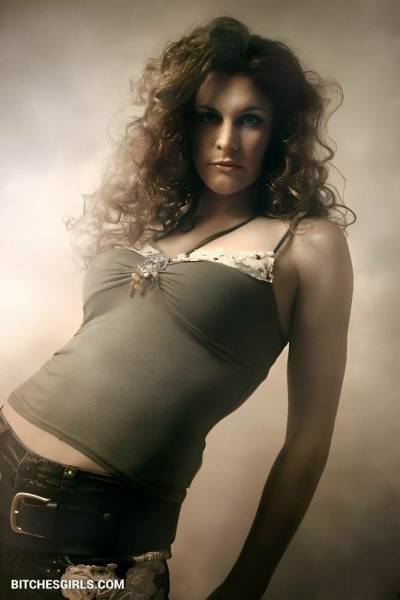 Floor Jansen Nude Celebrities - Floor Celebrities  Photos on fanspics.net