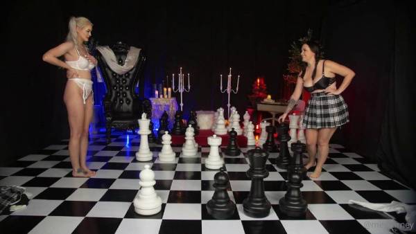 Meg Turney Danielle DeNicola Chess Strip Onlyfans Video Leaked on fanspics.net
