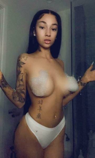 Bhad Bhabie Topless Onlyfans Porn Leaked on fanspics.net