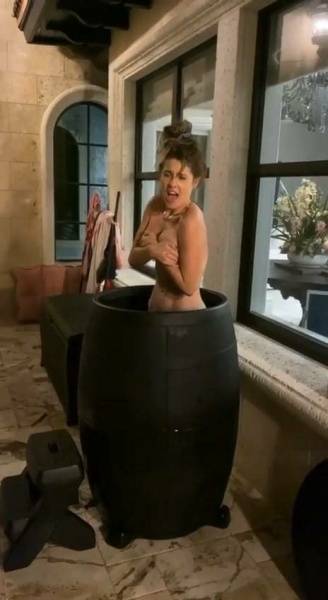 Amanda Cerny Nude Bath Dunking Video Leaked on fanspics.net
