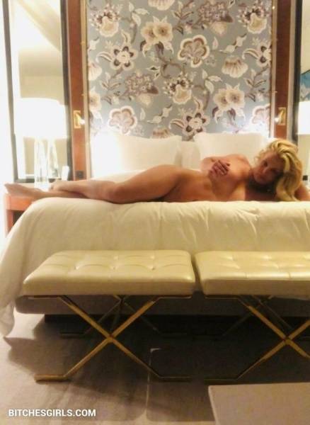 Britney Spears Nude Celebrity  Tits Photos on fanspics.net