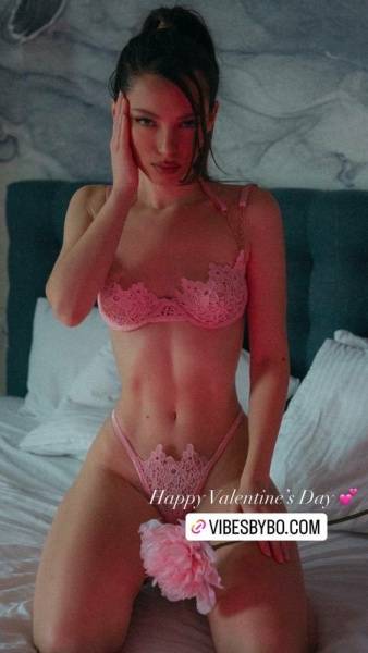 Miss Bo Sexy Valentines Lingerie Set Leaked on fanspics.net