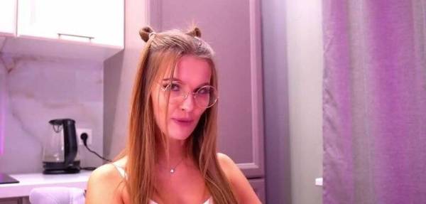 Blowjob with glasses and no glasses pussy fuck on fanspics.net