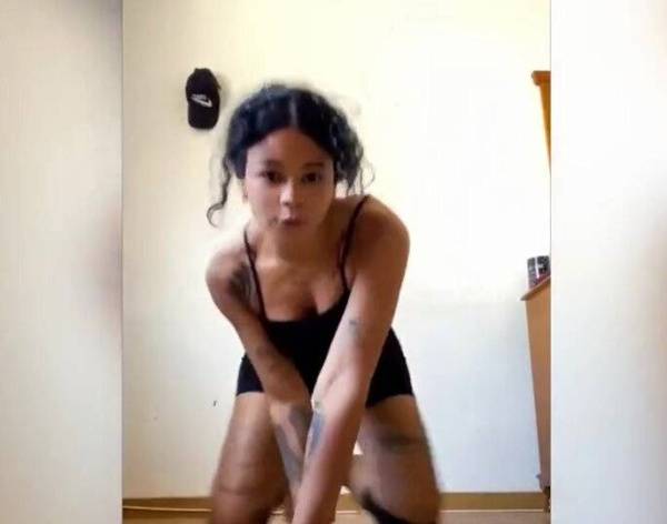 NSFW TEEN TikTok part 8 on fanspics.net