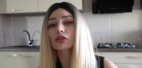 Cosplay Leaked Porn Blonde Casting Video (at kitchen) on fanspics.net