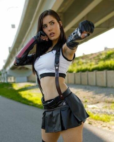 Erin Olash Final Fantasy Tifa Cosplay Set  - Usa on fanspics.net