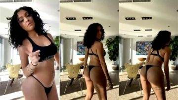 Malu Trevejo  Topless Twerk Dancing Video  on fanspics.net