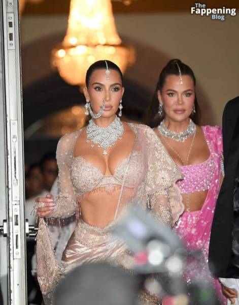 Kim Kardashian & Khloe Kardashian Look Sexy at Anant Ambani’s Wedding (22 Photos) on fanspics.net