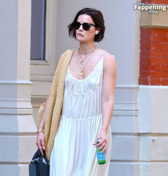 Jaimie Alexander Goes Braless in NYC (16 Photos) - Usa on fanspics.net
