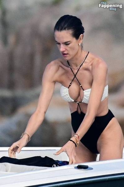 Alessandra Ambrosio Shows Off Her Sexy Bikini Body in Florianopolis (23 Photos) on fanspics.net
