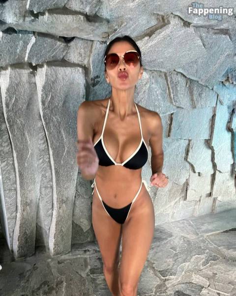 Nicole Scherzinger Hot (5 Photos + Video) on fanspics.net