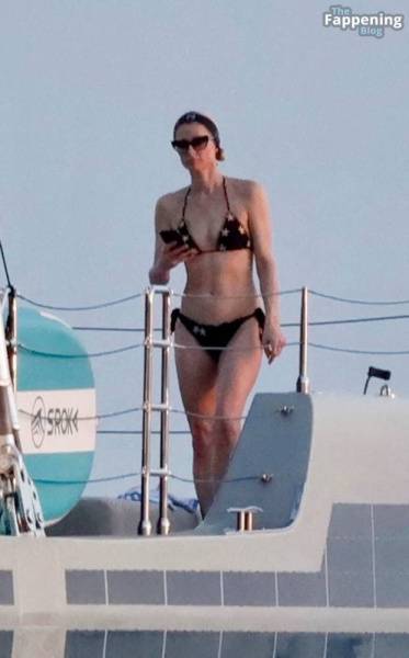 Paris Hilton Enjoys a Summer Break on a Luxury Yacht in Saint Tropez (53 Photos) on fanspics.net