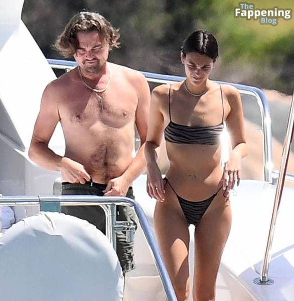 Vittoria Ceretti & Leonardo Di Caprio Soak Up the Sun in Sardinia (133 Photos) - Italy on fanspics.net