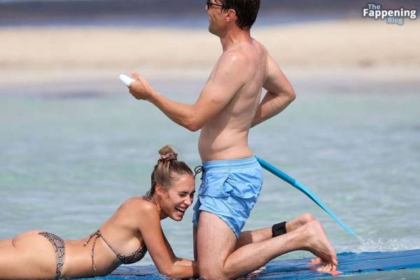 Alena Gerber & Clemens Fritz Enjoy Their Holiday in Formentera (36 Photos) - Spain - Germany on fanspics.net